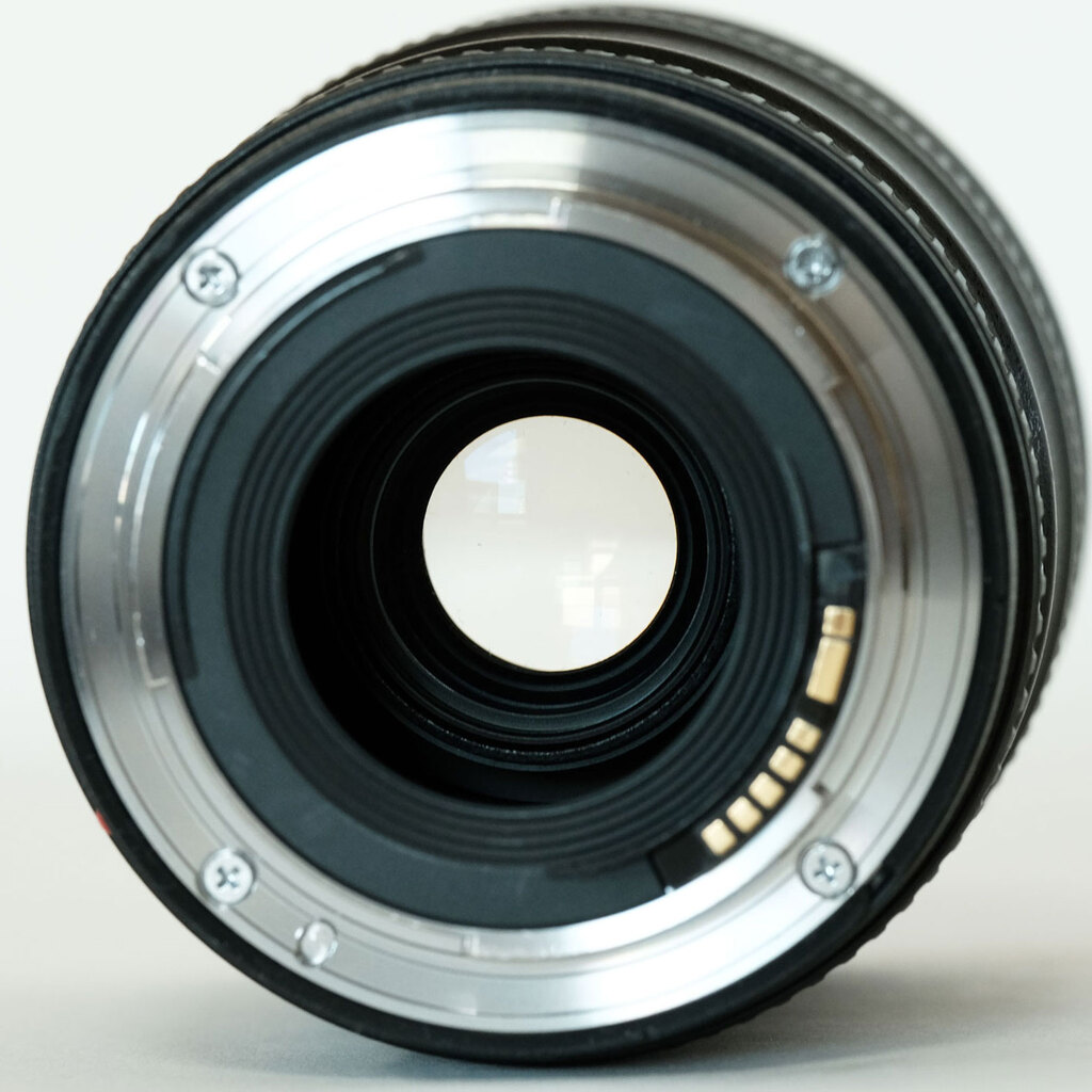 Canon EF16-35mm F4L IS USM