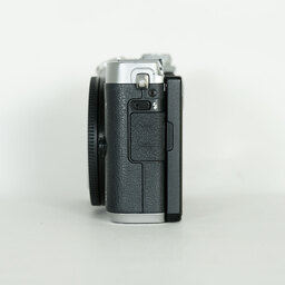 Canon EOS M6 Canon EOS M6