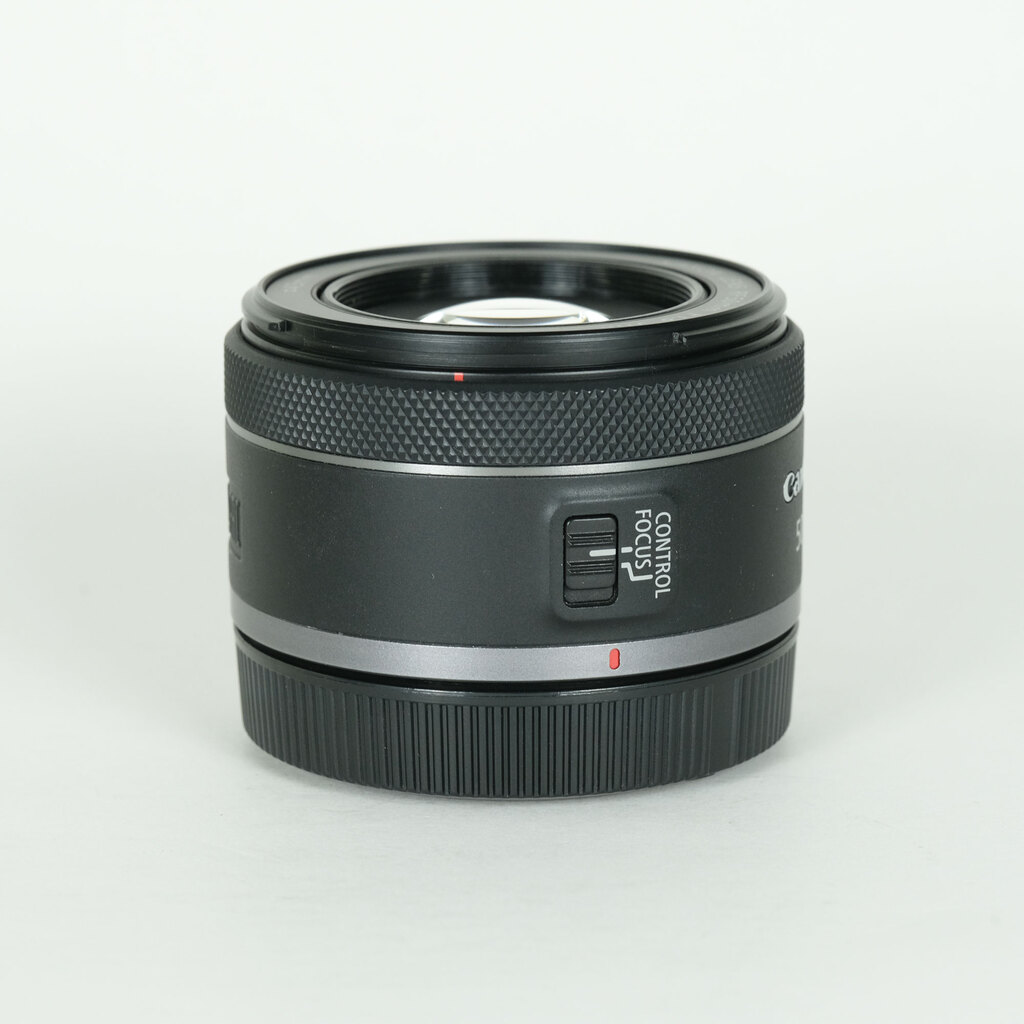Canon RF50mm F1.8 STMの出品 | ONE SCENE（ワンシーン）