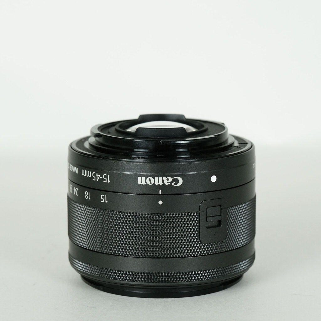 Canon EF-M15-45mm F3.5-6.3 IS STM