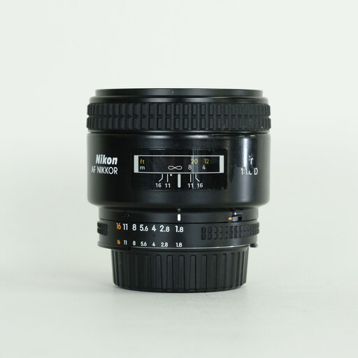 Nikon Ai AF Nikkor 85mm f/1.8D