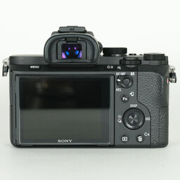 SONY α7 II（ILCE-7M2）