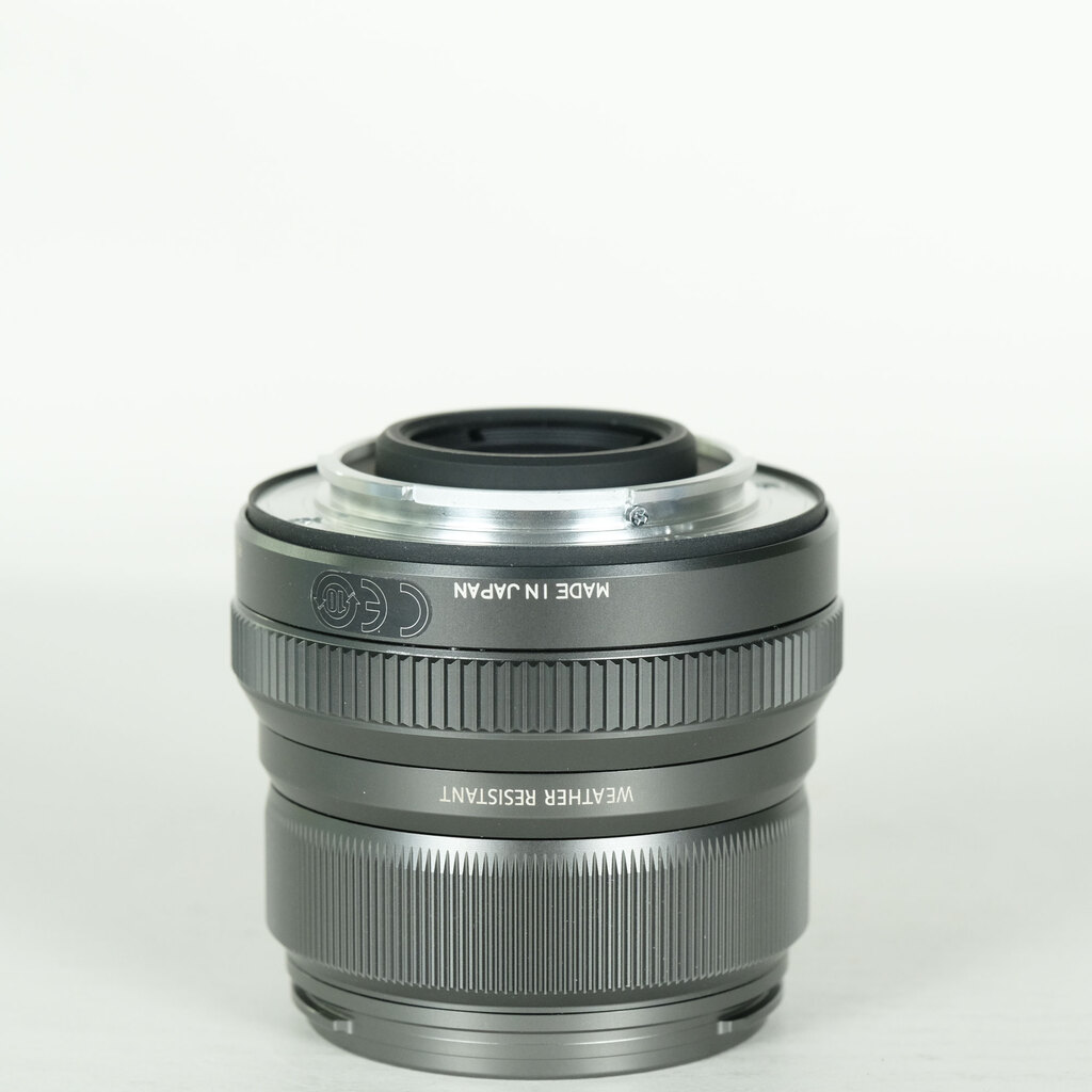 レンズ(単焦点) FUJIFILM XF23mm F2 R WR Graphite Edition FUJIFILM XF23mm F2 R WR Graphite Editionの出品 | ONE SCENE（ワン