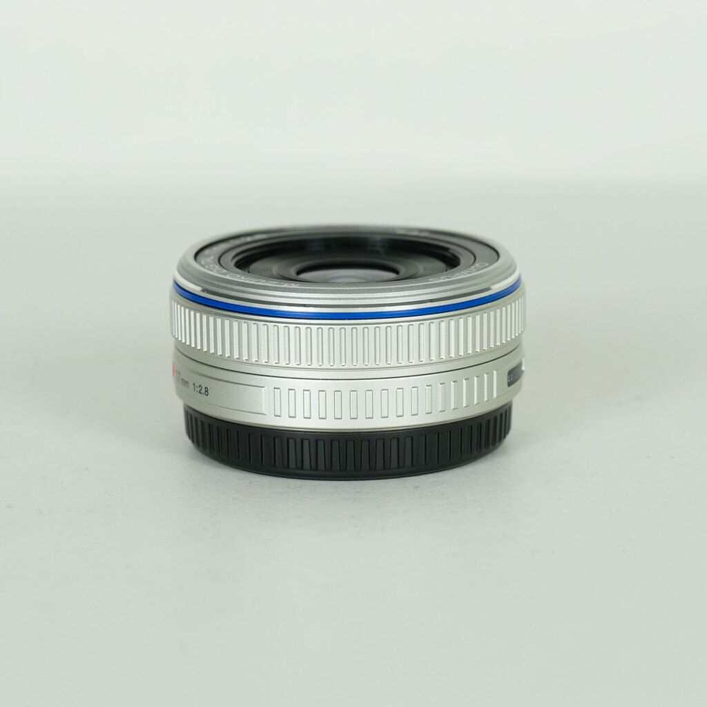 OLYMPUS M.ZUIKO DIGITAL 17mm F2.8 シルバーの出品 | ONE SCENE（ワン