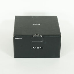 FUJIFILM X-E4