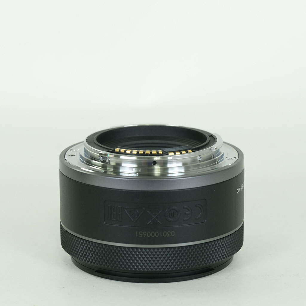 Canon RF50mm F1.8 STM