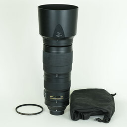 Nikon AF-S NIKKOR 200-500mm f/5.6E ED VR Nikon AF-S NIKKOR 200-500mm f/5.6E ED VR