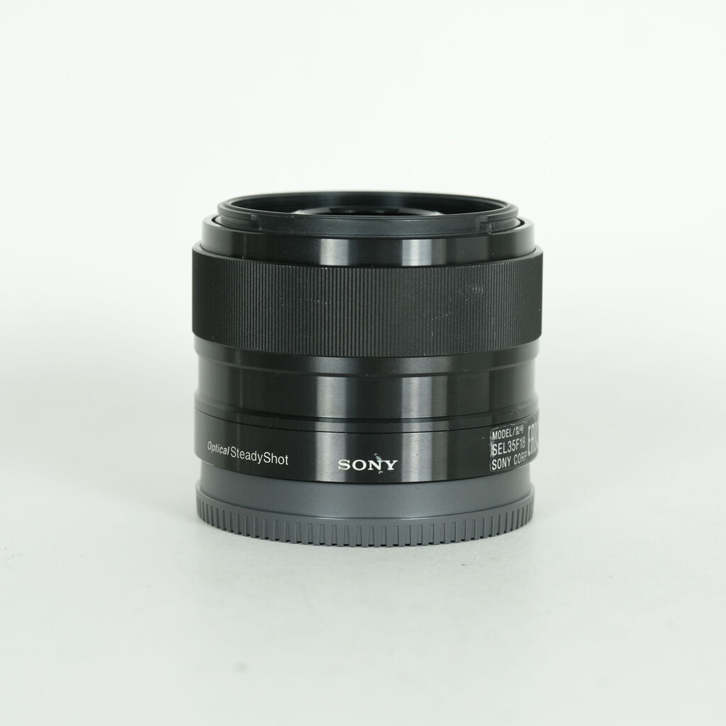 SONY E 35mm F1.8 OSS SEL35F18
