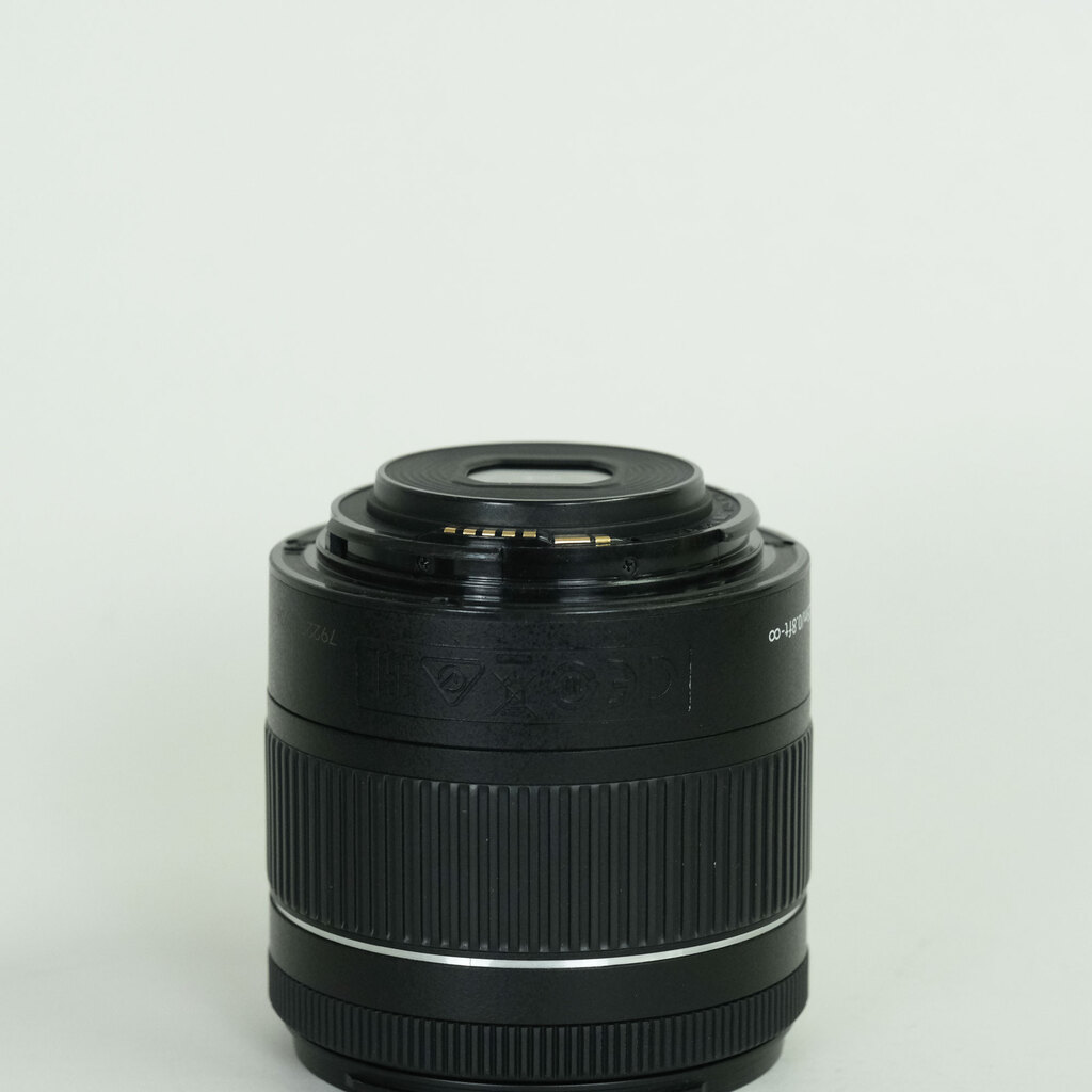 Canon EF-S18-55mm F4-5.6 IS STM Canon EF-S18-55mm F4-5.6 IS STM