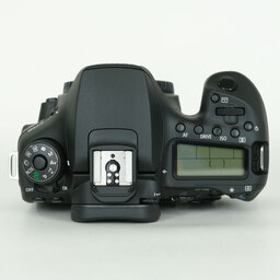 Canon EOS 90D