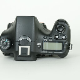 SONY α77IIボディ ILCA-77M2