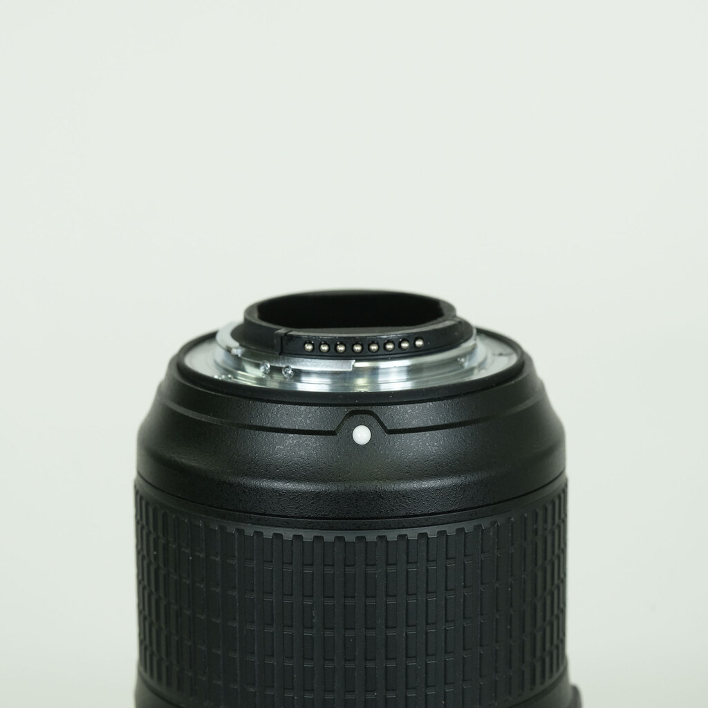 Nikon AF-S NIKKOR 24-70mm f/2.8E ED VR Nikon AF-S NIKKOR 24-70mm f/2.8E ED VR