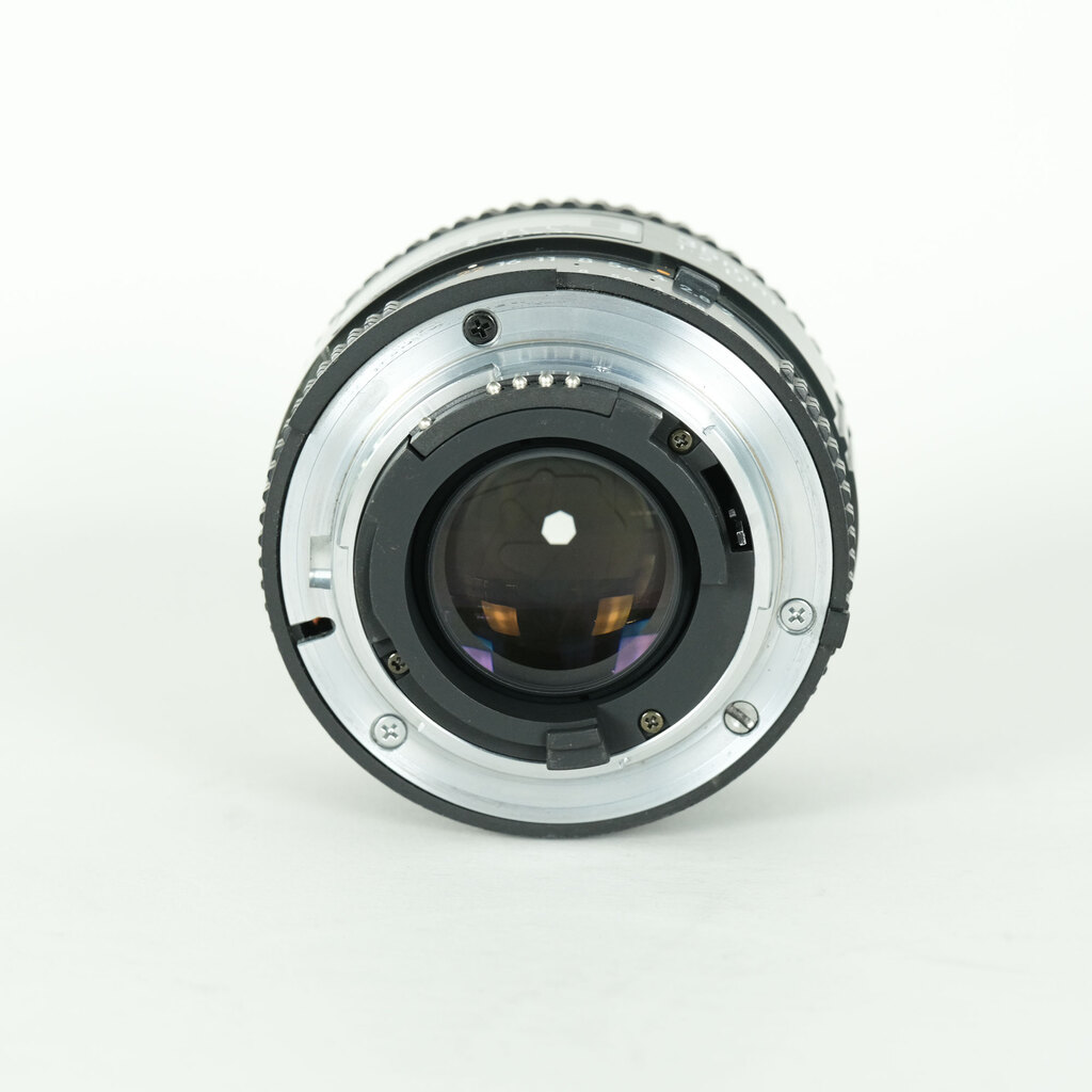 Nikon Ai AF Nikkor 35mm F2D Nikon Ai AF Nikkor 35mm F2D