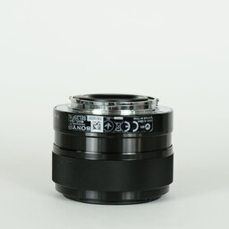 SONY E 35mm F1.8 OSS SEL35F18