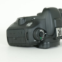 Canon EOS 7D Mark II