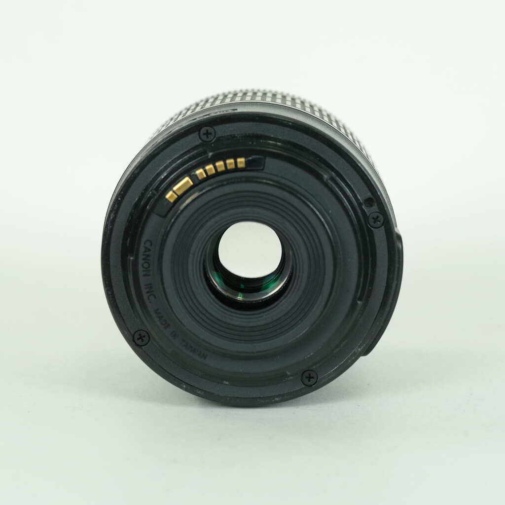 Canon EF-S18-55mm F3.5-5.6 IS STM