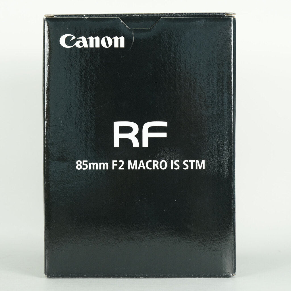 Canon RF85mm F2 MACRO IS STMの出品 | ONE SCENE（ワンシーン）