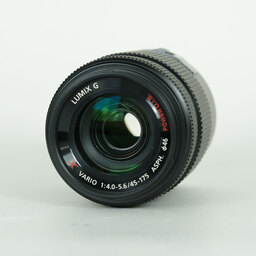 Panasonic LUMIX G X VARIO PZ 45-175mm / F4.0-5.6 ASPH. / POWER O.I.S.