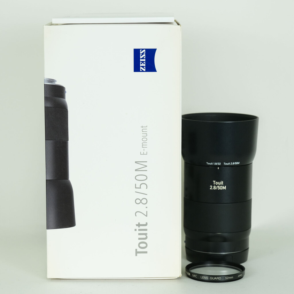 Carl Zeiss Touit 50mm F2.8 マクロ（ソニーE用）