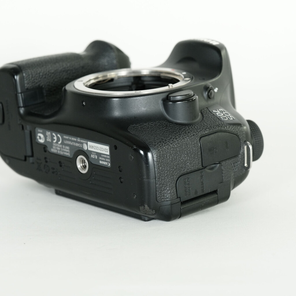 Canon EOS 70D Canon EOS 70D