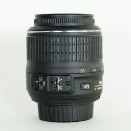 Nikon AF-S DX NIKKOR 18-55mm F3.5-5.6 G VR