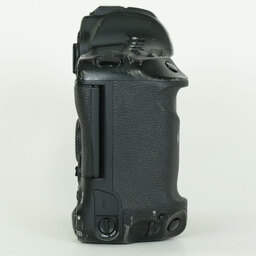 Canon EOS-1D X Mark II