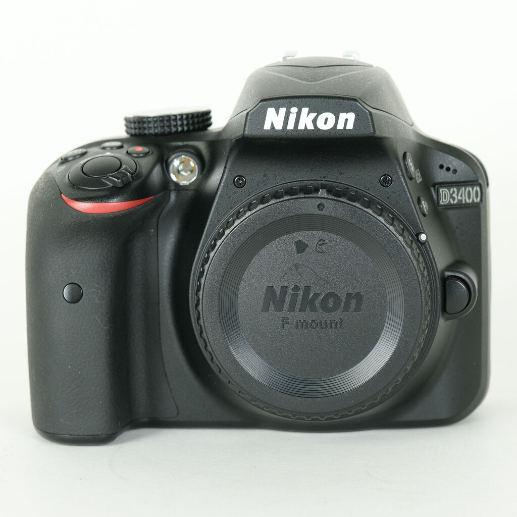 Nikon D3400