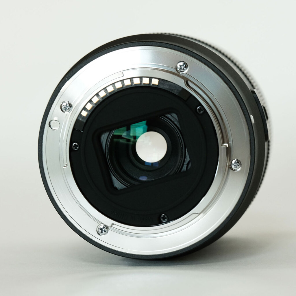 SONY E 18-135mm F3.5-5.6 OSS SEL18135