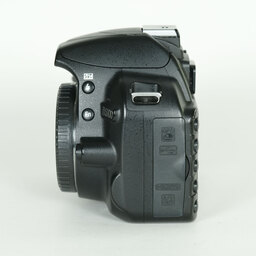 Nikon D3100 ボディ