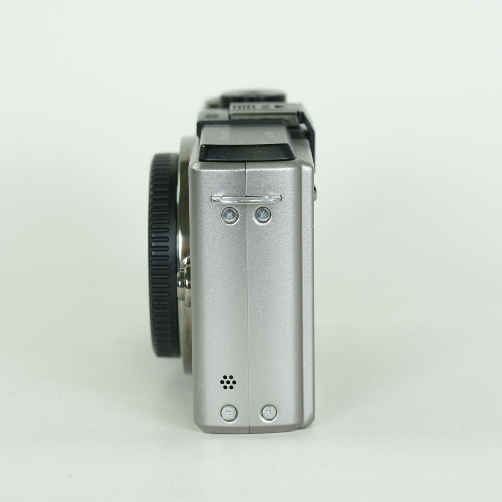 Panasonic LUMIX DMC-GX1-S ボディ ブレードシルバー