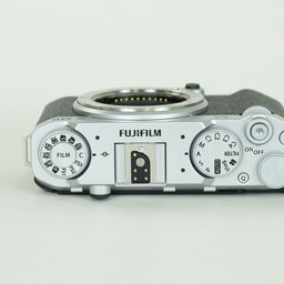 FUJIFILM X-M5 FUJIFILM X-M5