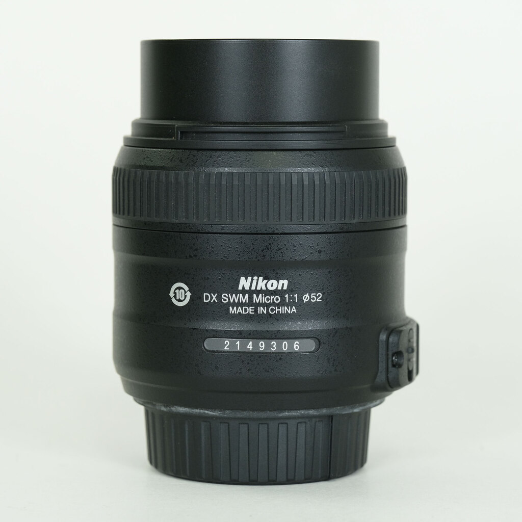 Nikon AF-S DX Micro NIKKOR 40mm f/2.8G