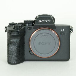SONY α7 IV(ILCE-7M4) SONY α7 IV(ILCE-7M4)