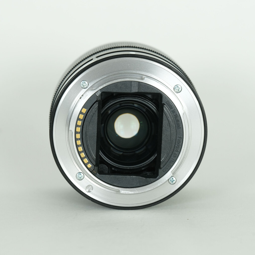 SONY FE 28mm F2 SEL28F20