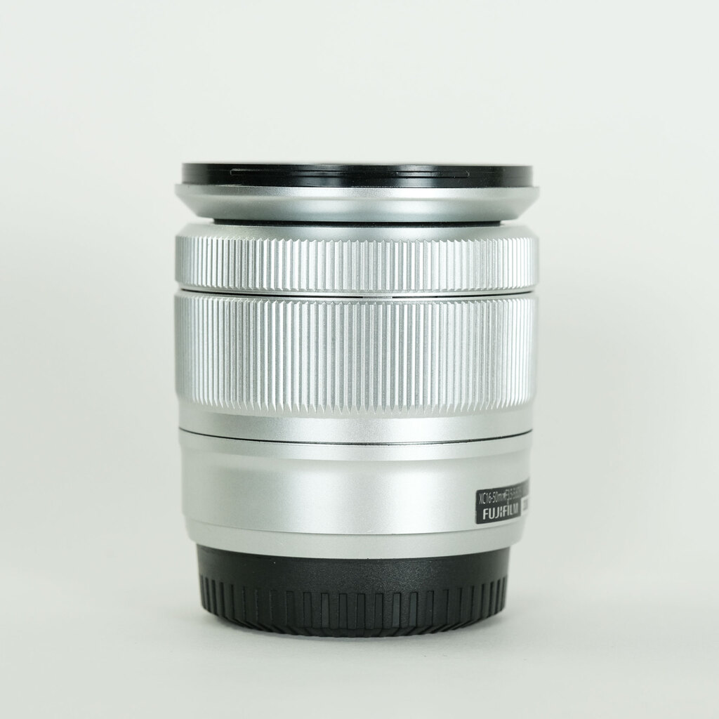 FUJIFILM フジノン XC16-50mm F3.5-5.6 OIS シルバー