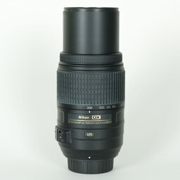 Nikon AF-S DX NIKKOR 55-300mm F4.5-5.6G ED VR Nikon AF-S DX NIKKOR 55-300mm F4.5-5.6G ED VR