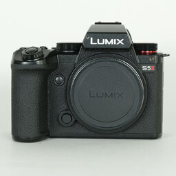 Panasonic LUMIX S5II DC-S5M2