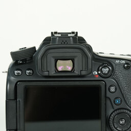 Canon EOS 80D