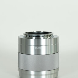 SONY E 50mm F1.8 OSS SEL50F18