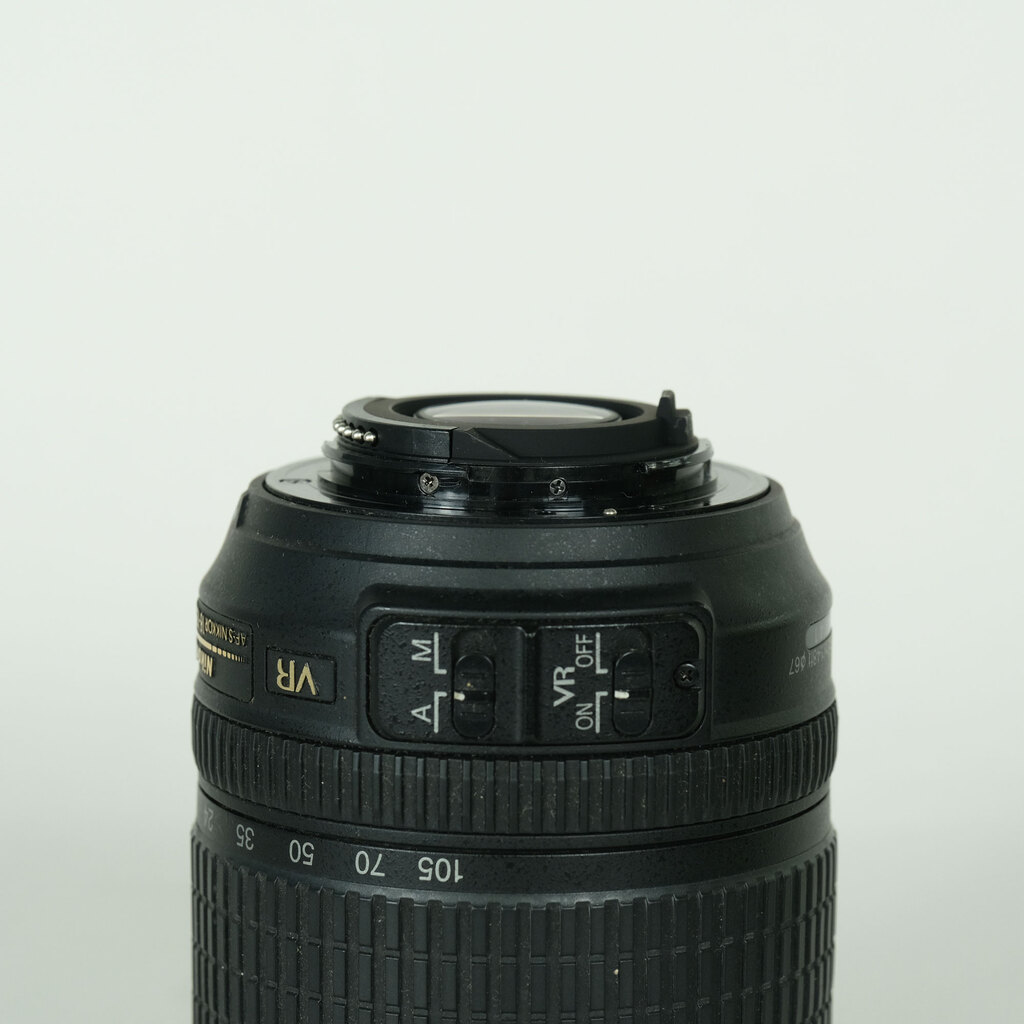 Nikon AF-S DX NIKKOR 18-105mm F3.5-5.6G ED VRの出品 | ONE SCENE