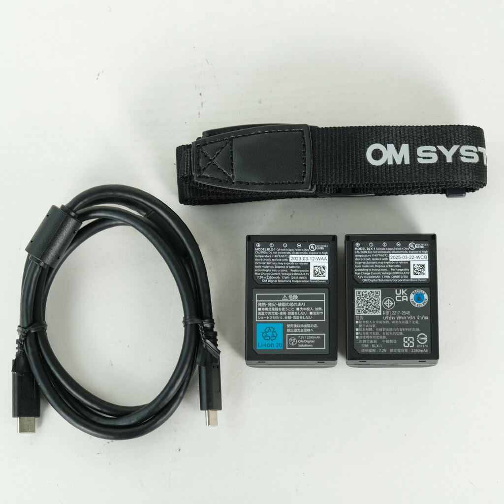 OM SYSTEM OM-3の出品 | ONE SCENE（ワンシーン）