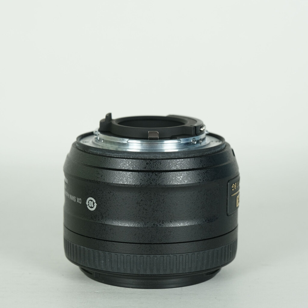 Nikon AF-S DX NIKKOR 35mm f/1.8G