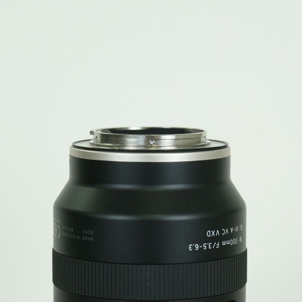 TAMRON 18-300mm F/3.5-6.3 Di III-A VC VXD (Model B061) [ソニーE用]