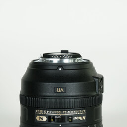 Nikon AF-S NIKKOR 24-120mm f/4G ED VR Nikon AF-S NIKKOR 24-120mm f/4G ED VR