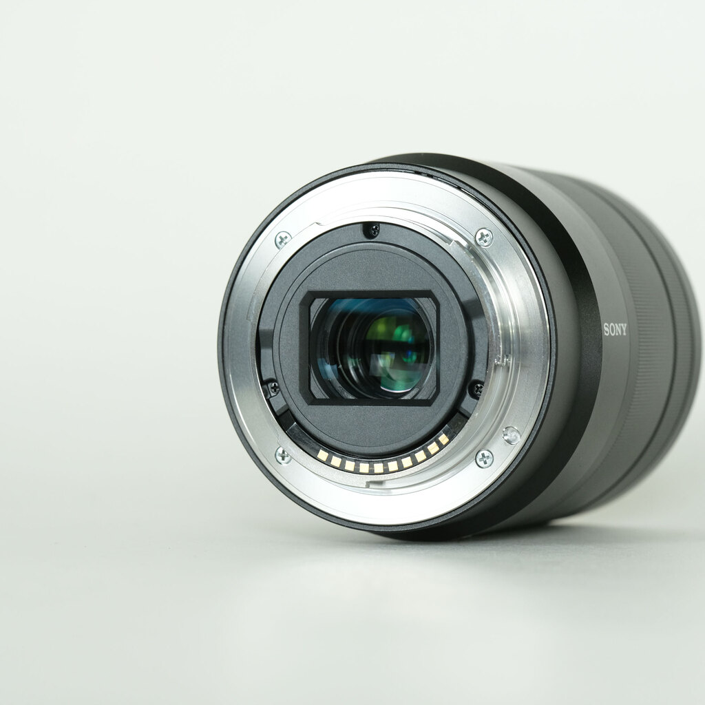 SONY Vario-Tessar T＊ E 16-70mm F4 ZA OSS SEL1670Z