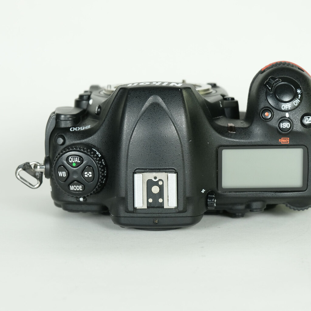Nikon D500