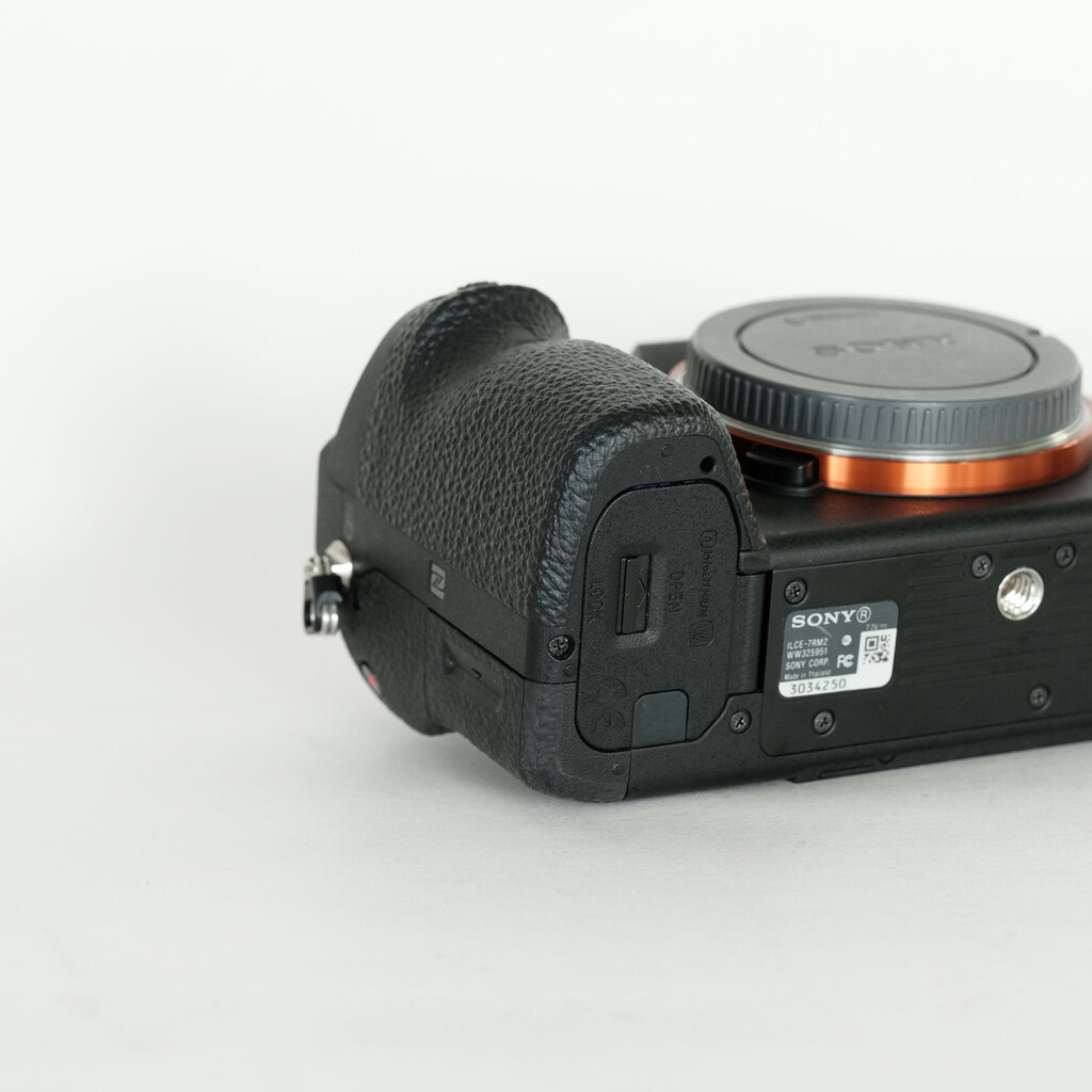 SONY α7R II(ILCE-7RM2) SONY α7R II(ILCE-7RM2)