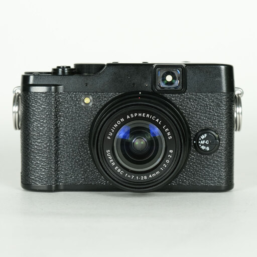 FUJIFILM X10 ブラック
