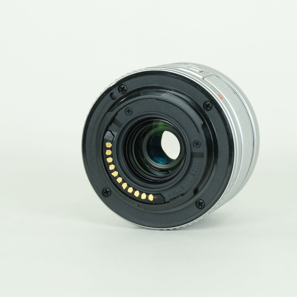 OLYMPUS M.ZUIKO DIGITAL 14-42mm F3.5-5.6IIR シルバー