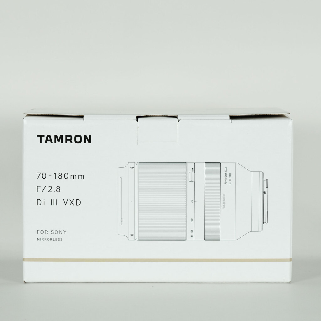TAMRON 70-180mm F/2.8 Di III VXD (Model A056) [ ソニーE用 ]